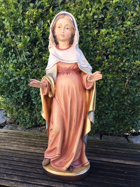 Schwangere Maria, geschnitzte Figur